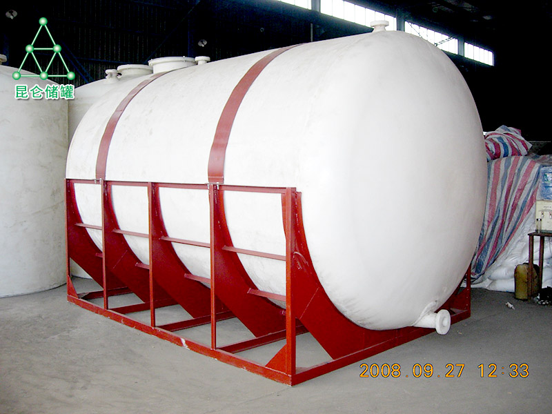 聚乙烯(PE)臥式儲(chǔ)罐