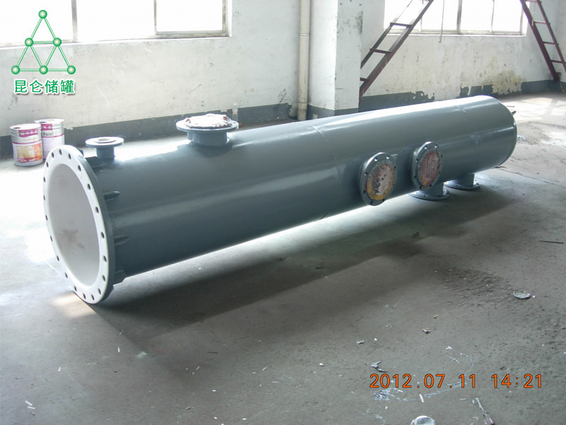 鋼襯塑尾氣吸收塔(上部)